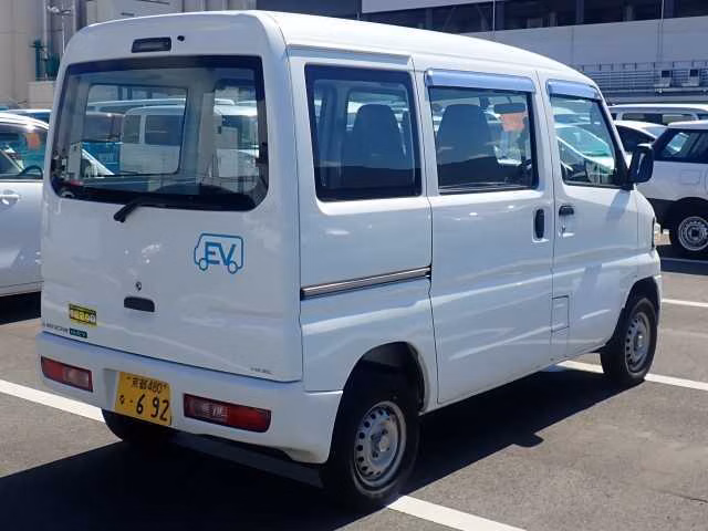 MITSUBISHI MINICAB MIEV