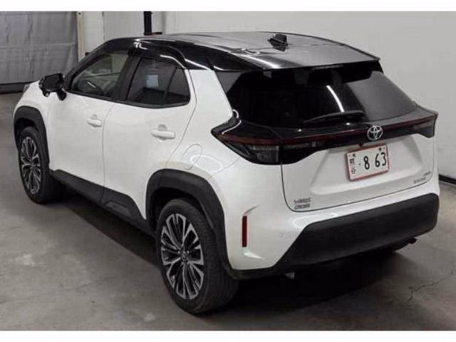 TOYOTA YARIS CROSS