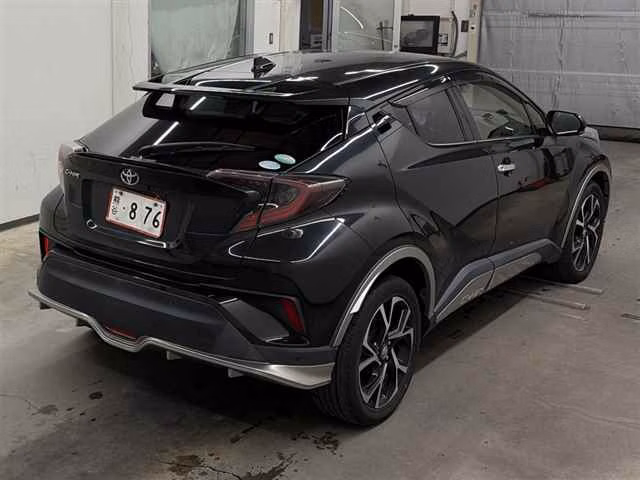 TOYOTA C-HR