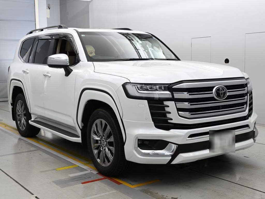 TOYOTA LAND CRUISER