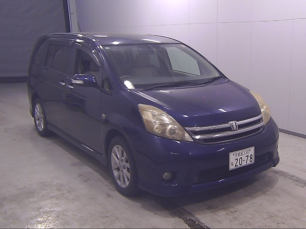 TOYOTA ISIS