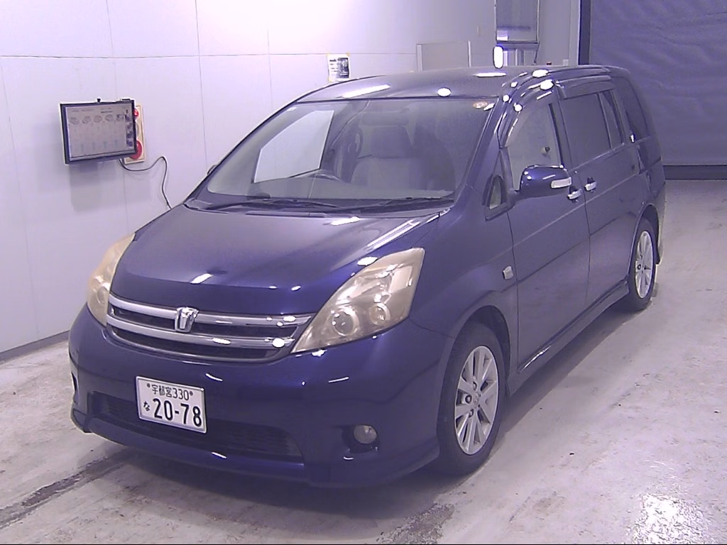 TOYOTA ISIS