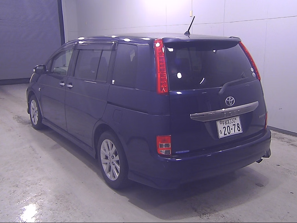 TOYOTA ISIS