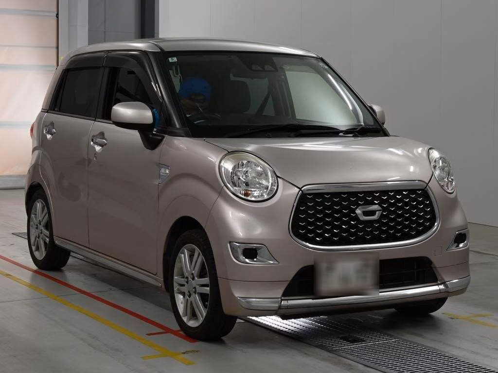 DAIHATSU CAST