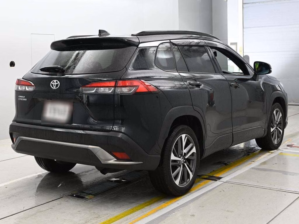 TOYOTA COROLLA CROSS