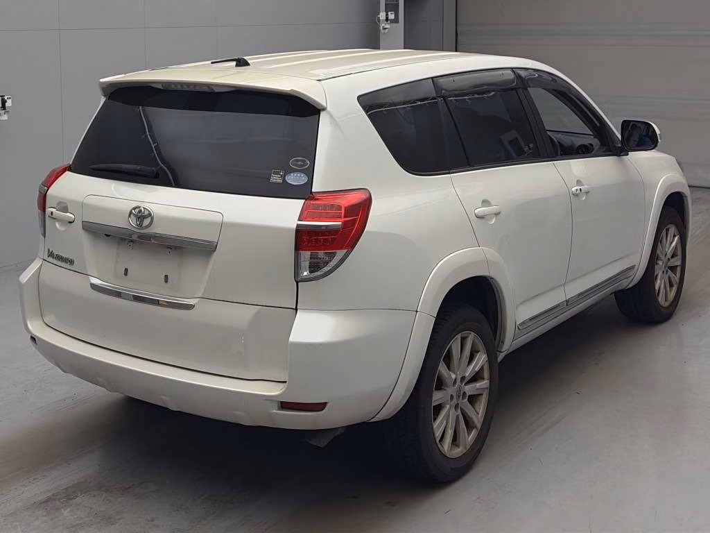 TOYOTA VANGUARD