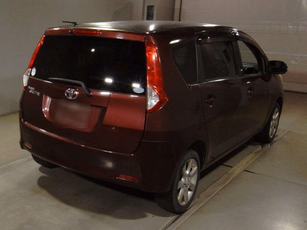 TOYOTA PASSO SETTE