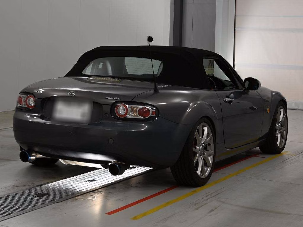 MAZDA ROADSTER
