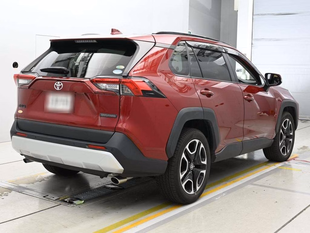 TOYOTA RAV4