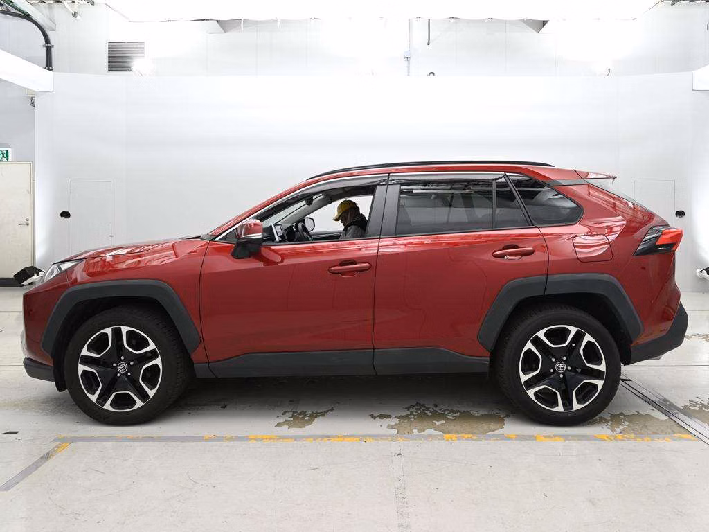 TOYOTA RAV4