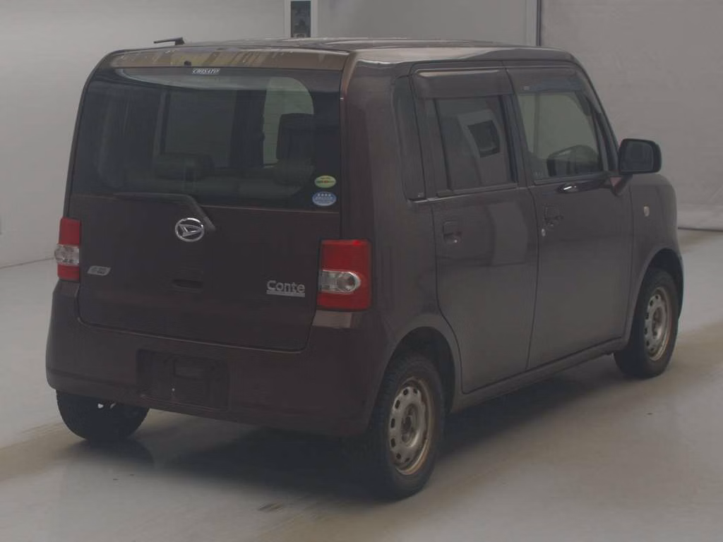 DAIHATSU MOVE CONTE
