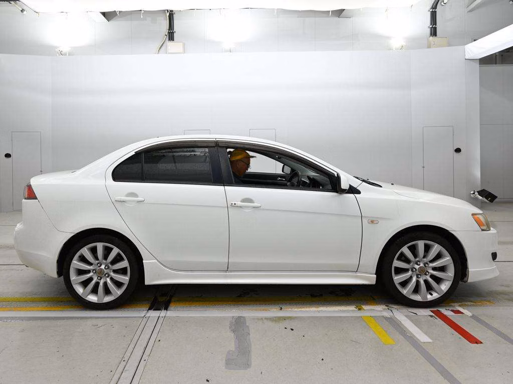 MITSUBISHI GALANT FORTIS