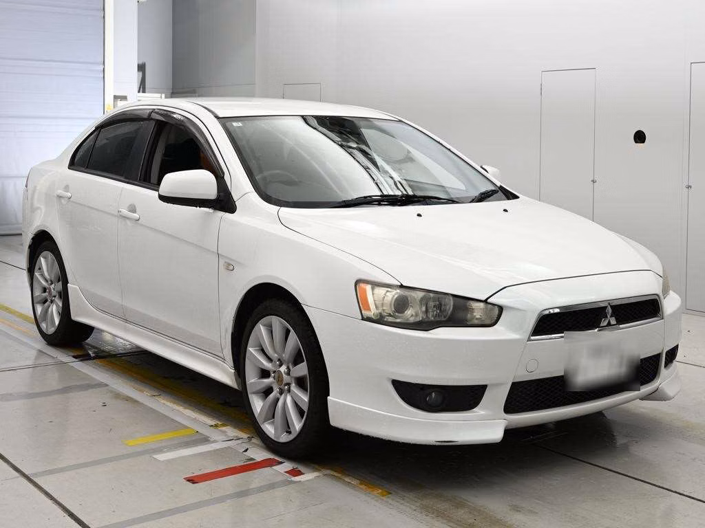 MITSUBISHI GALANT FORTIS