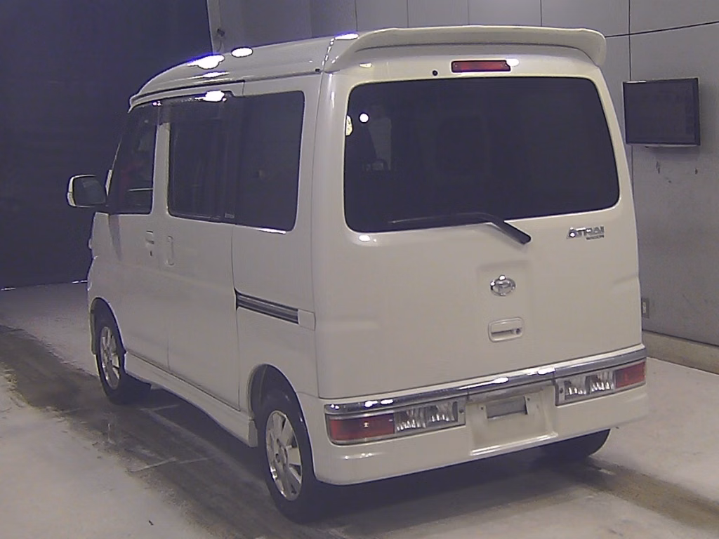 DAIHATSU ATRAI