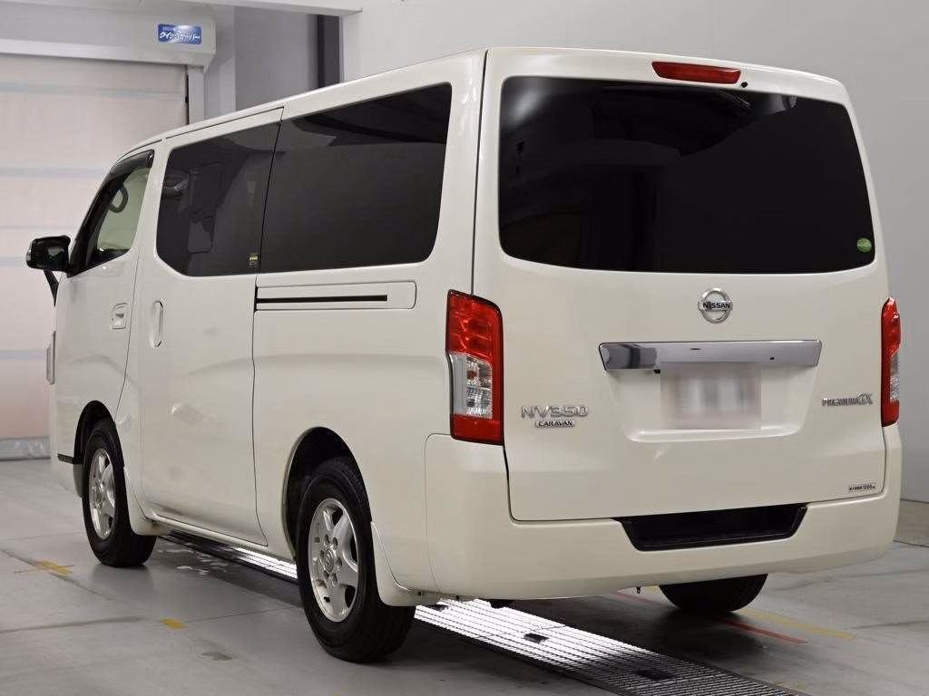 NISSAN NV350 CARAVAN