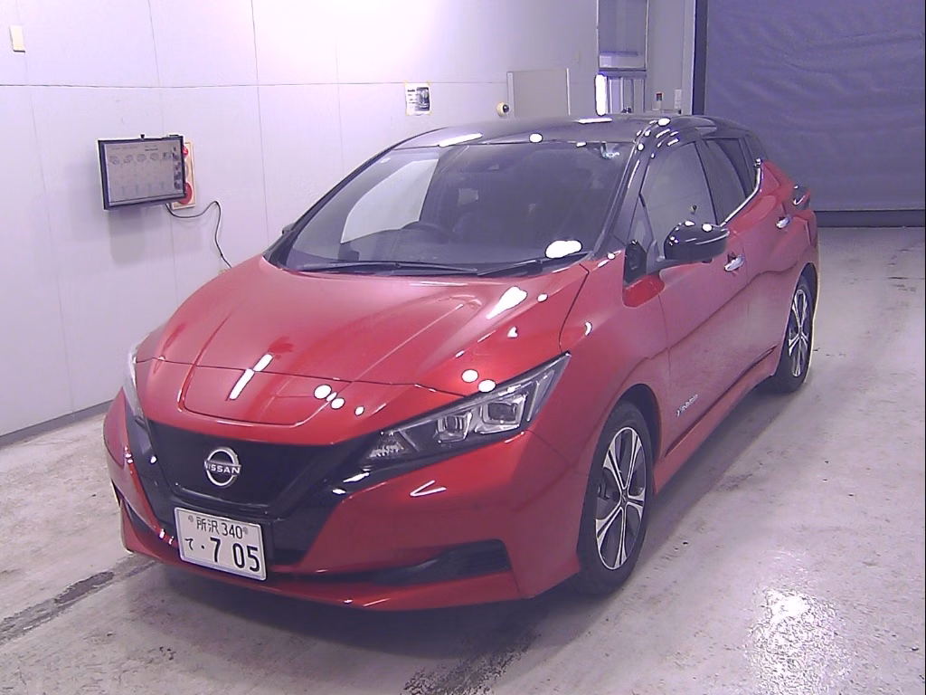 NISSAN LEAF