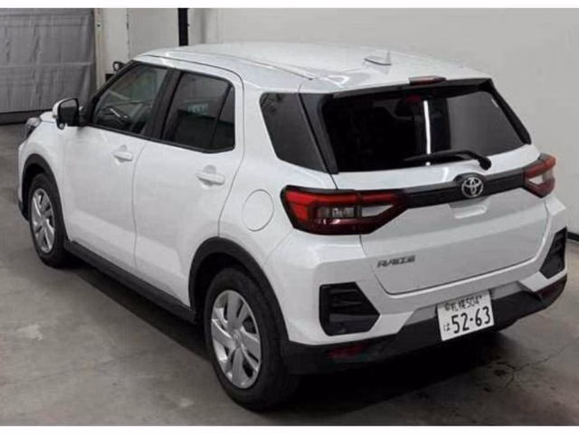 TOYOTA RAIZE