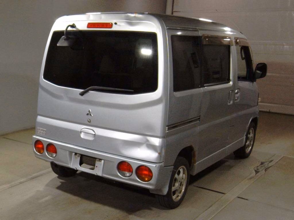 MITSUBISHI TOWN BOX