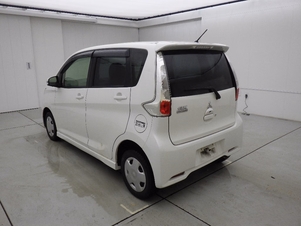 MITSUBISHI EK CUSTOM