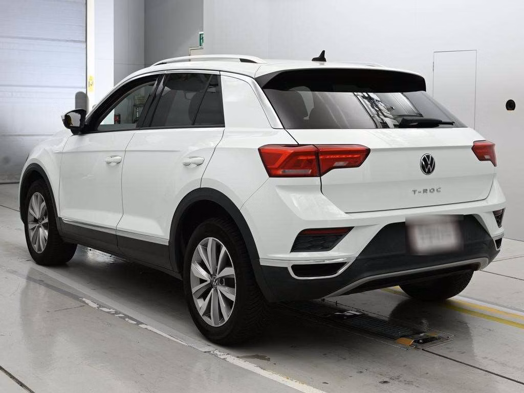 VOLKSWAGEN T-ROC