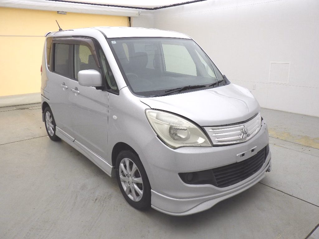 MITSUBISHI DELICA D:2