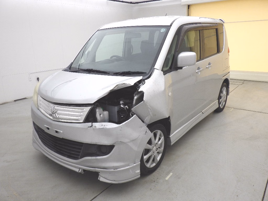 MITSUBISHI DELICA D:2