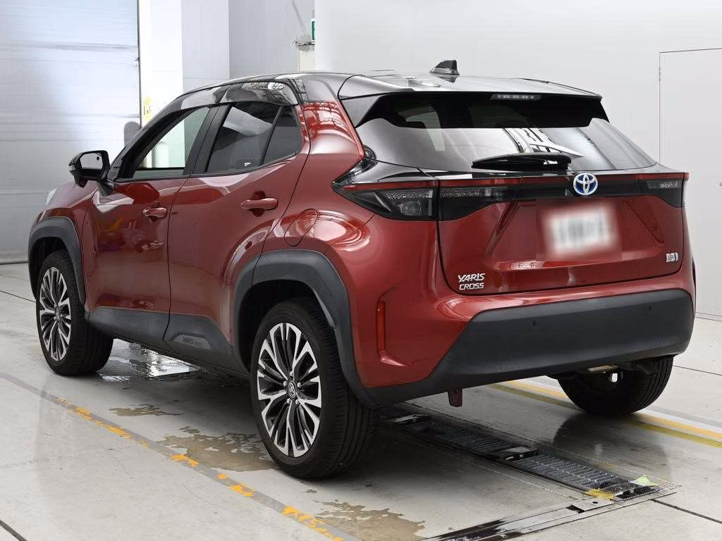 TOYOTA YARIS CROSS