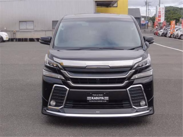 TOYOTA VELLFIRE