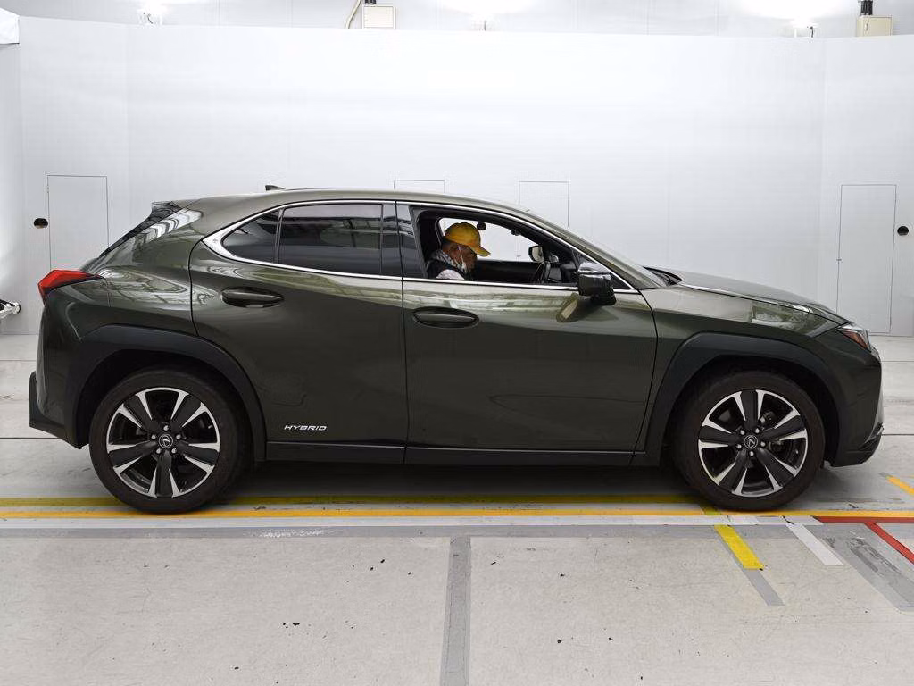 LEXUS UX250H