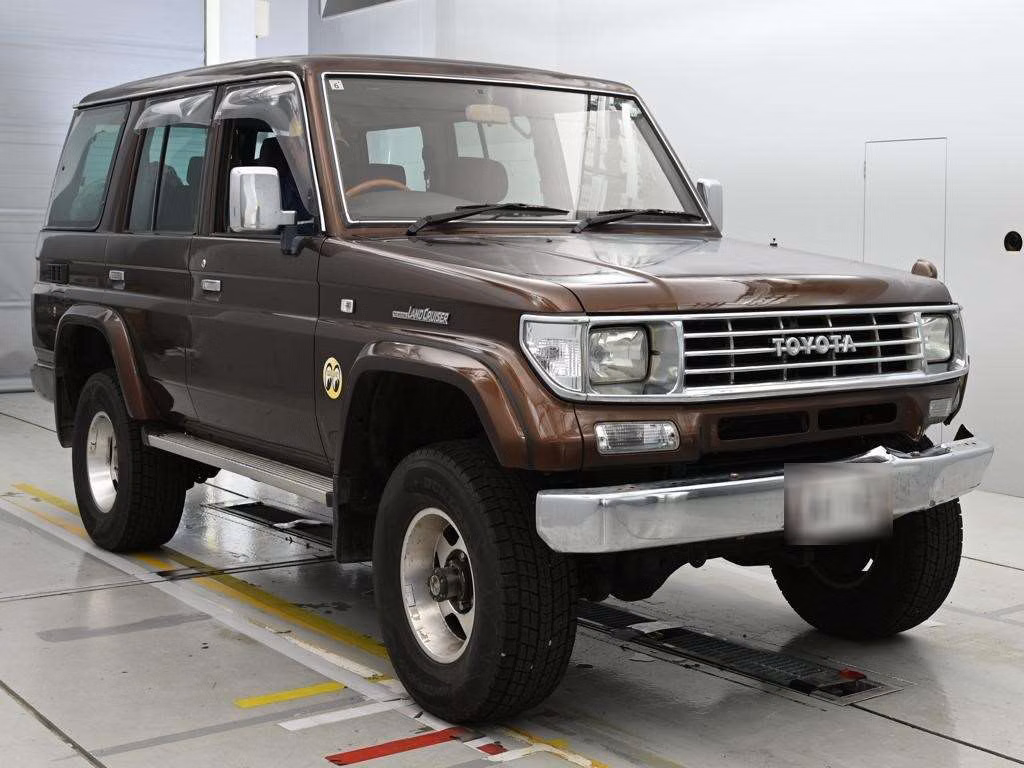 TOYOTA LAND CRUISER PRADO