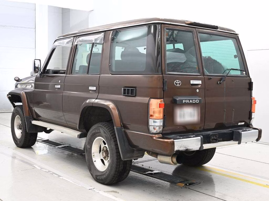 TOYOTA LAND CRUISER PRADO