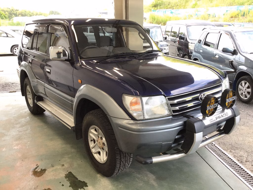 TOYOTA LAND CRUISER PRADO