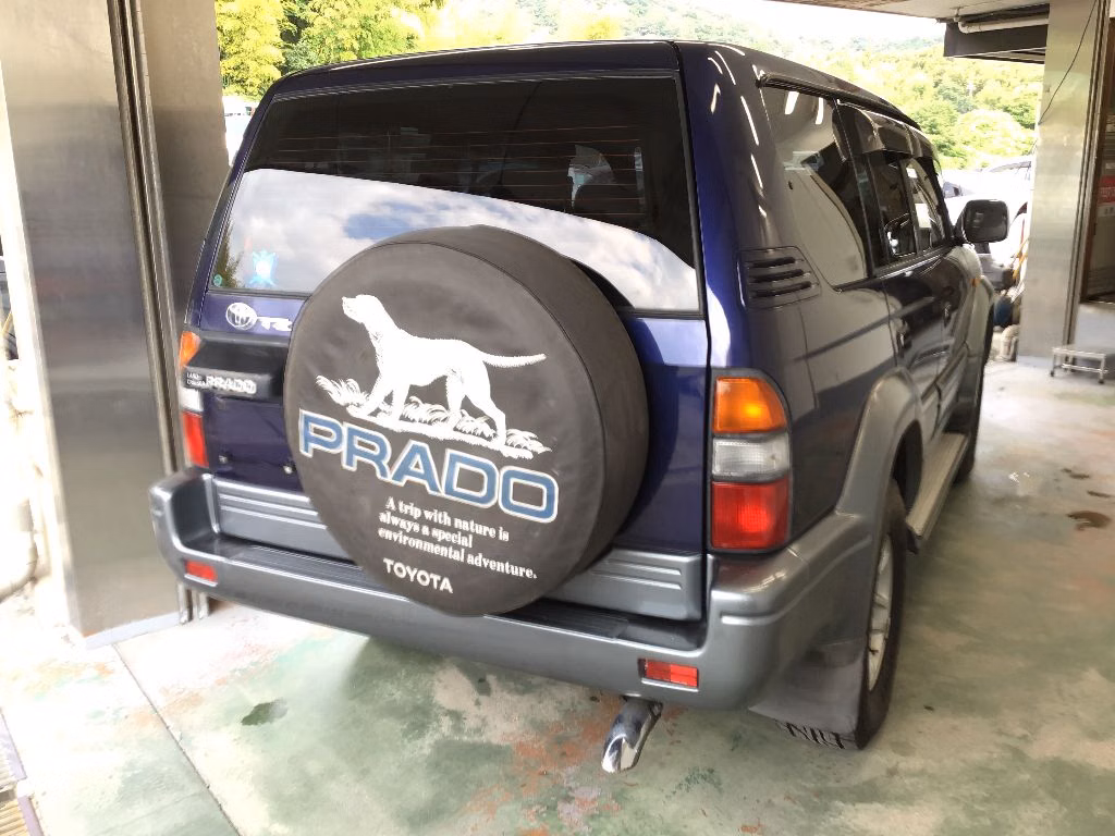 TOYOTA LAND CRUISER PRADO
