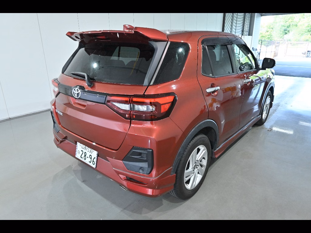 TOYOTA RAIZE