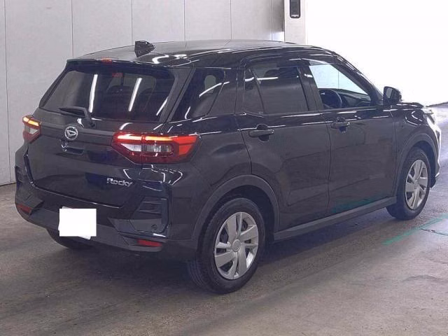 DAIHATSU ROCKY