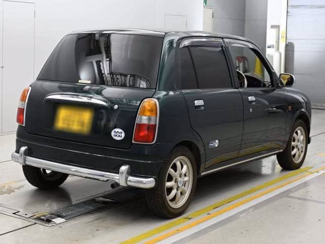 DAIHATSU MIRA GINO