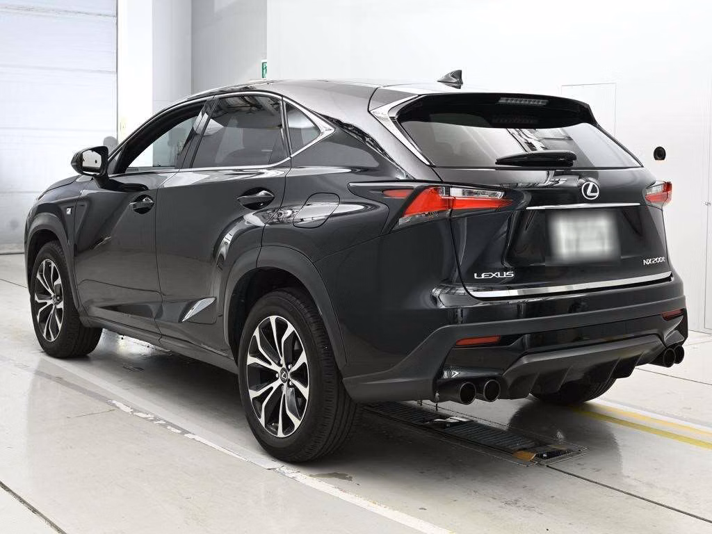 LEXUS NX200T