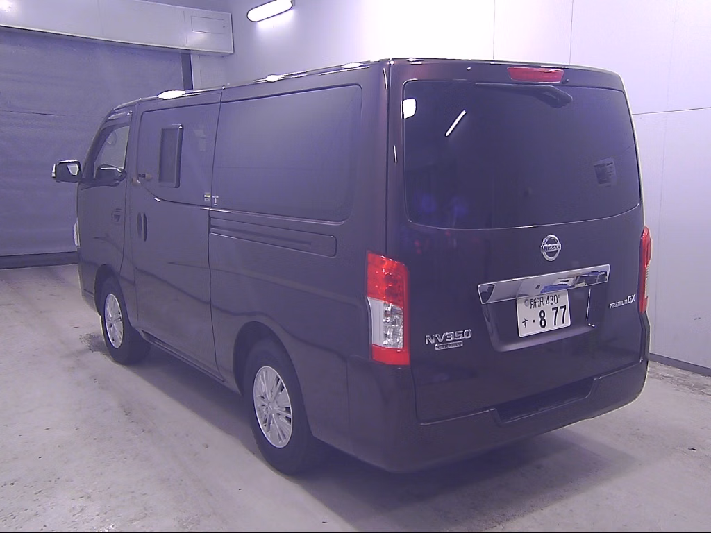 NISSAN NV350 CARAVAN