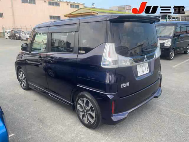 MITSUBISHI DELICA D:2