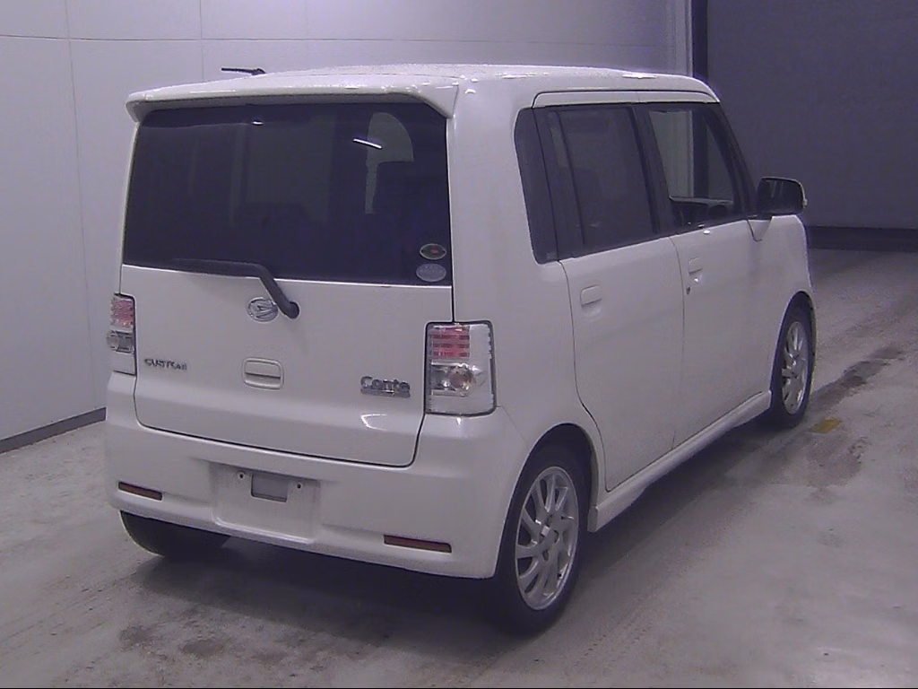 DAIHATSU MOVE CONTE
