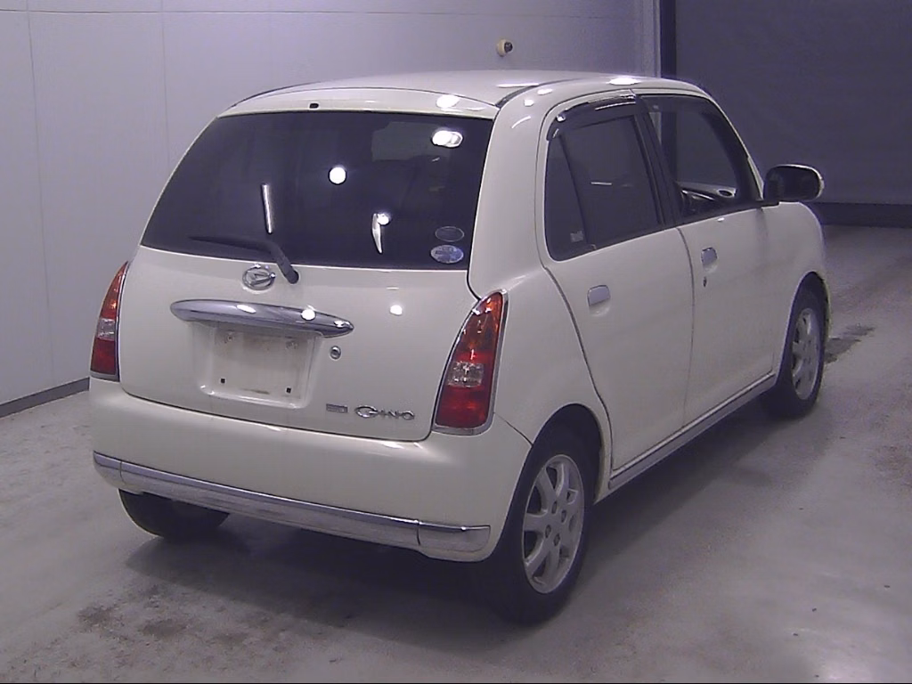 DAIHATSU MIRA GINO