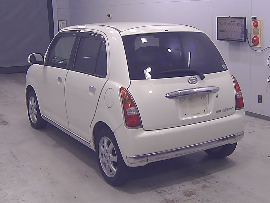 DAIHATSU MIRA GINO