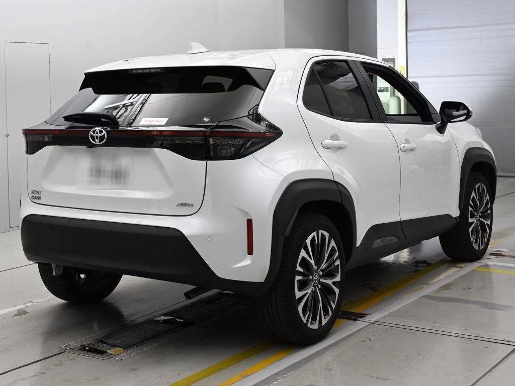 TOYOTA YARIS CROSS