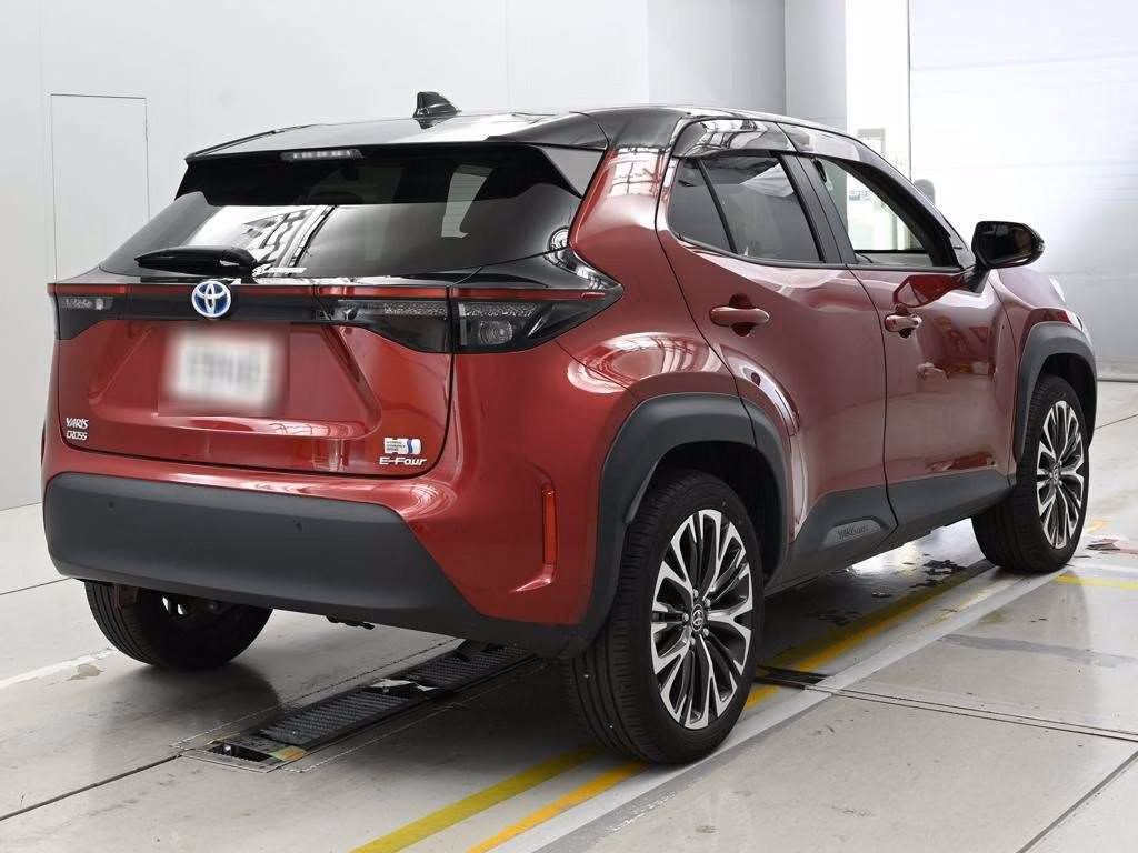 TOYOTA YARIS CROSS