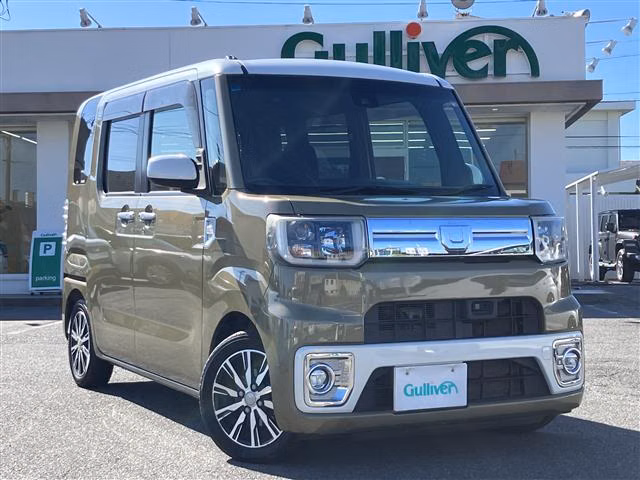 DAIHATSU WAKE
