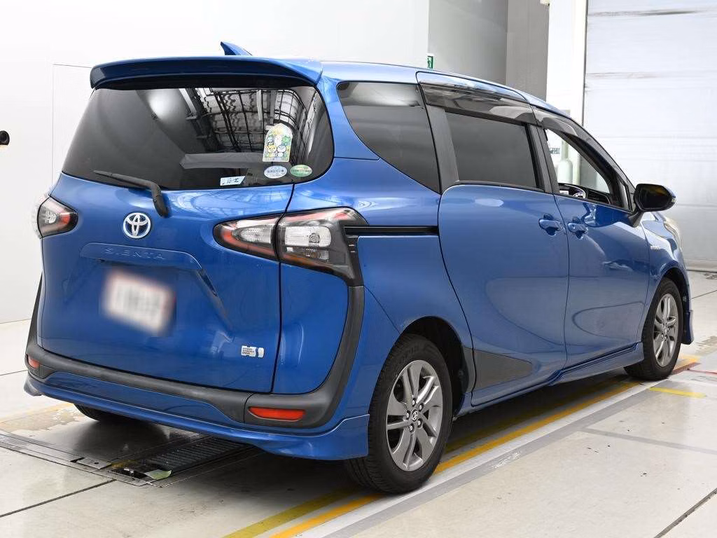 TOYOTA SIENTA
