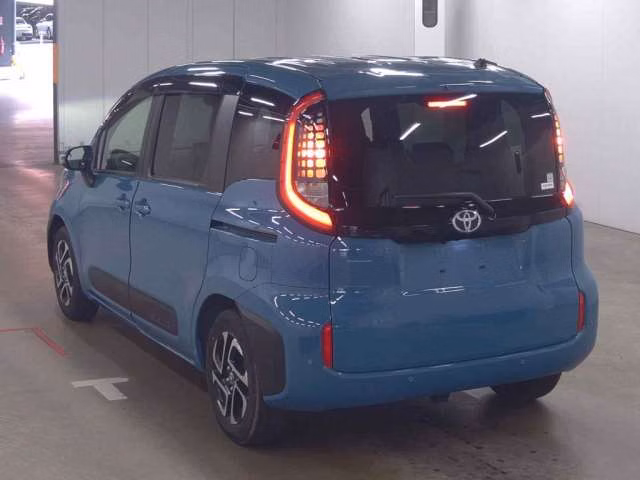 TOYOTA SIENTA