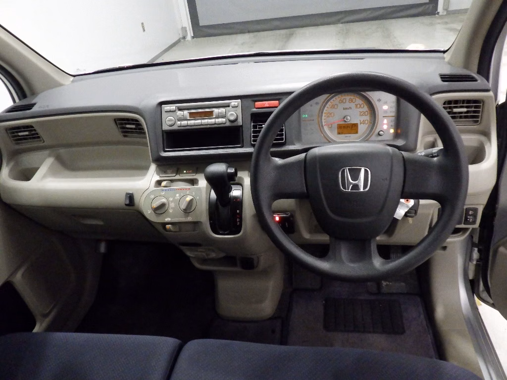 HONDA LIFE