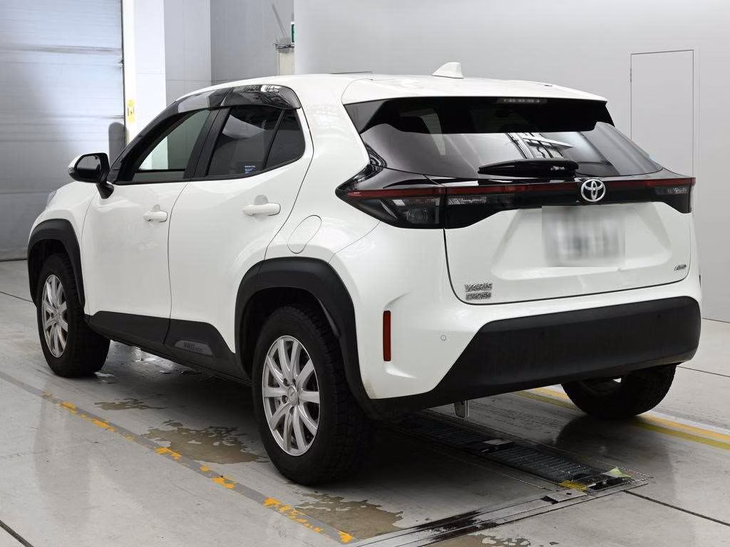 TOYOTA YARIS CROSS