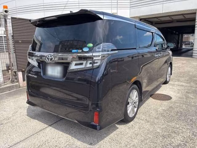 TOYOTA VELLFIRE